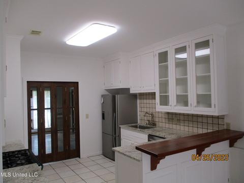 6243 Waterford Dr, Jackson, MS 39211 photo 12