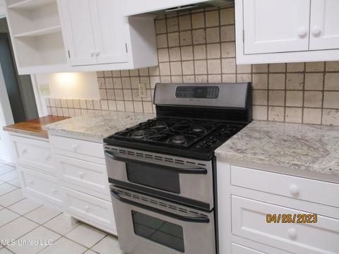 6243 Waterford Dr, Jackson, MS 39211 photo 16
