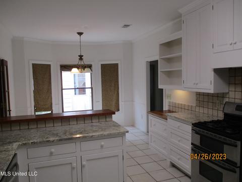 6243 Waterford Dr, Jackson, MS 39211 photo 14