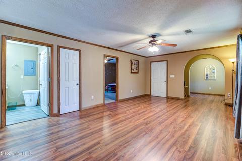 14 Oneal Rd, Perkinston, MS 39573 photo 5