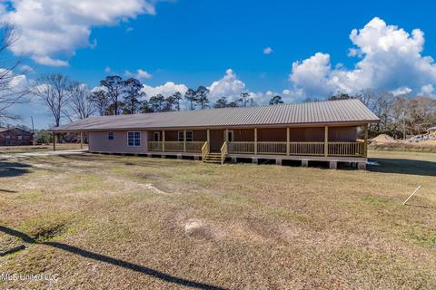 14 Oneal Rd, Perkinston, MS 39573 photo 2