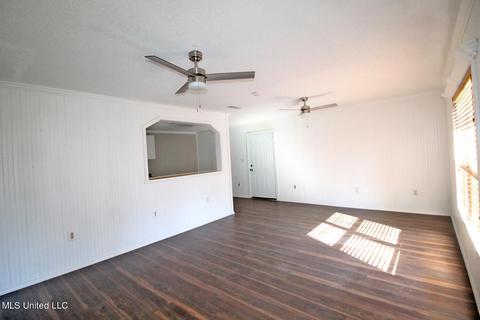 161 Meadow St, Lucedale, MS 39452 photo 11