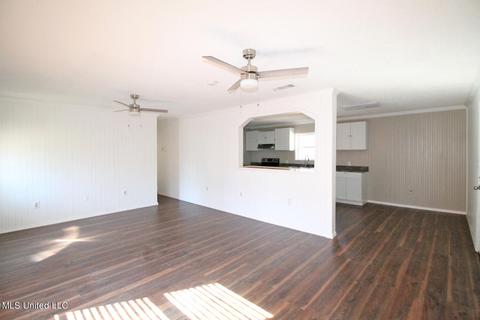161 Meadow St, Lucedale, MS 39452 photo 10