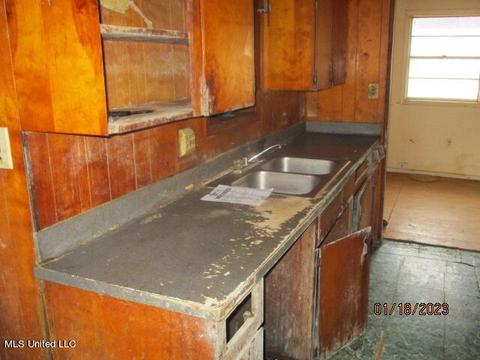 4626 Kirkley Dr, Jackson, MS 39206 photo 6