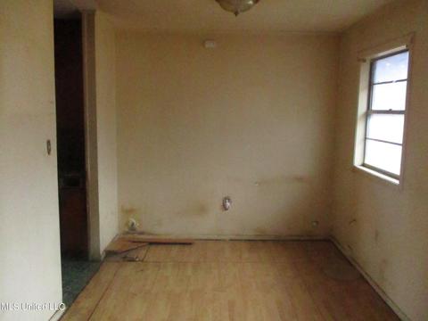 4626 Kirkley Dr, Jackson, MS 39206 photo 2