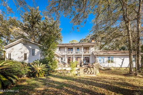 5219 Griffin St, Moss Point, MS 39563 photo 4
