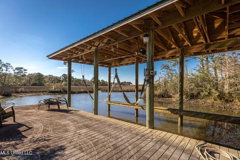 5219 Griffin St, Moss Point, MS 39563 photo 5