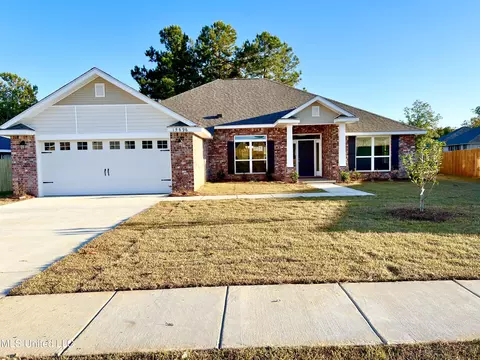 15696 Rachael Dr, Gulfport, MS 39503