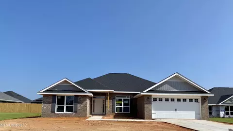 15695 Rachael Dr, Gulfport, MS 39503