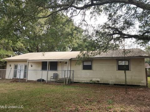 6600 Springwater St, Moss Point, MS 39563 photo 1