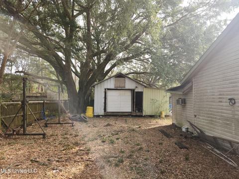 6600 Springwater St, Moss Point, MS 39563 photo 3