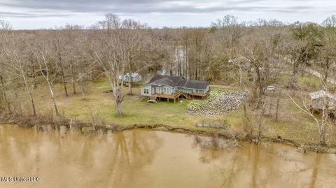 2129 Pascagoula Dr, Lucedale, MS 39452 photo 2
