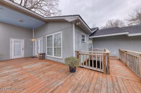 2129 Pascagoula Dr, Lucedale, MS 39452 photo 10
