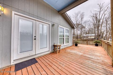 2129 Pascagoula Dr, Lucedale, MS 39452 photo 9