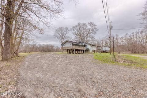 2129 Pascagoula Dr, Lucedale, MS 39452 photo 6