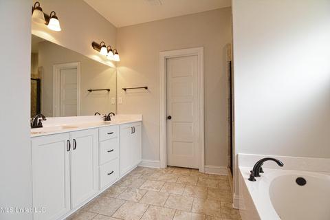 1888 N Clair Cir, Hernando, MS 38632 photo 15