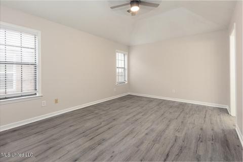 7045 Blue Grass Rd, Olive Branch, MS 38654 photo 11