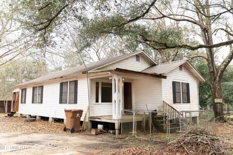 15264 Hudson Krohn Rd, Biloxi, MS 39532