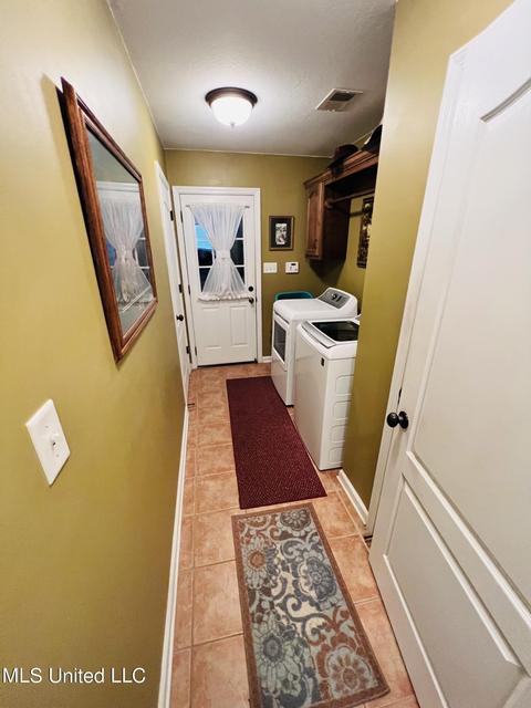1875 Magnolia Manor Dr, Hernando, MS 38632 photo 9