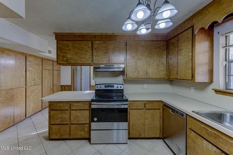 2303 N Pine Lea Dr, Jackson, MS 39209 photo 22
