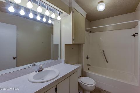 2303 N Pine Lea Dr, Jackson, MS 39209 photo 31