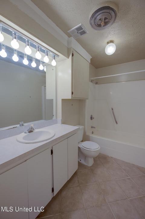 2303 N Pine Lea Dr, Jackson, MS 39209 photo 32