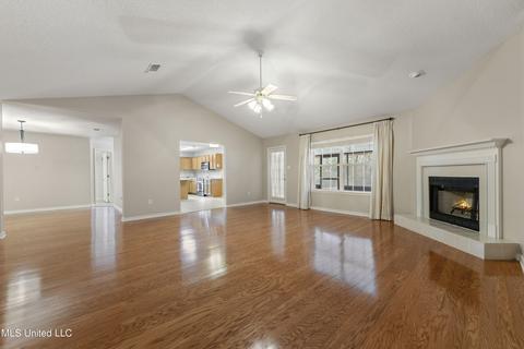 801 Eagle Eyrie Dr, Biloxi, MS 39532 photo 6