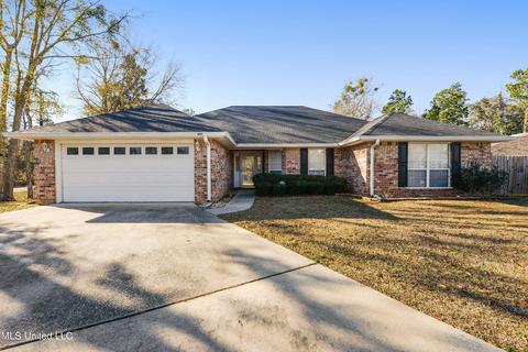 801 Eagle Eyrie Dr, Biloxi, MS 39532 photo 1