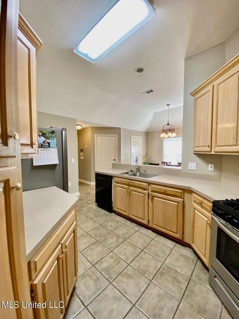 101 Afton Dr, Brandon, MS 39042 photo 8