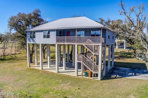 504 Gulf View Ave, Long Beach, MS 39560 photo 2