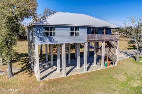 504 Gulf View Ave, Long Beach, MS 39560 photo 3