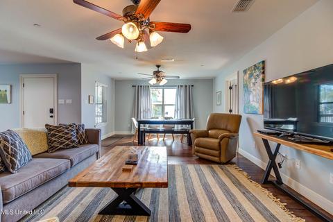 504 Gulf View Ave, Long Beach, MS 39560 photo 8