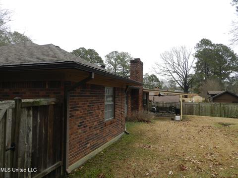 202 Hampton St, Clinton, MS 39056 photo 24