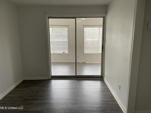 39 Lakeview Dr, Wiggins, MS 39577 photo 7