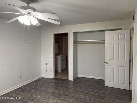39 Lakeview Dr, Wiggins, MS 39577 photo 2