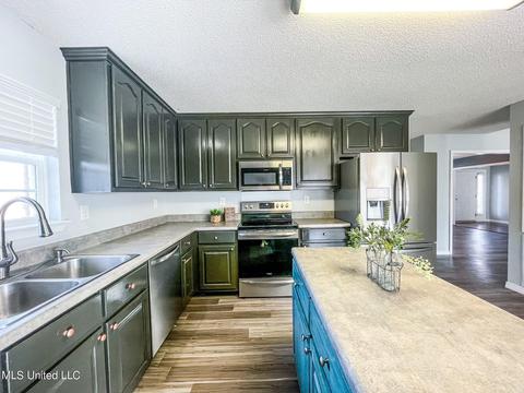 8104 Tanner Williams Rd, Lucedale, MS 39452 photo 11