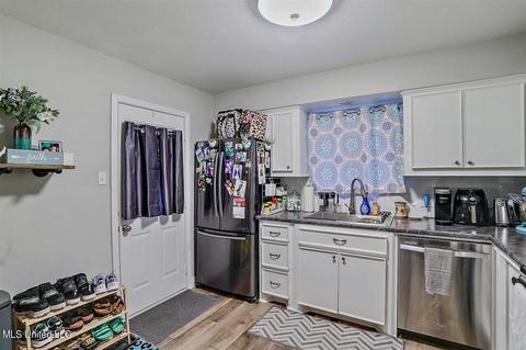 1047 Windrose Dr, Brandon, MS 39047 photo 8