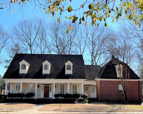 304 Thorngate Dr, Brandon, MS 39042 photo 1