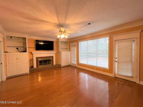 304 Thorngate Dr, Brandon, MS 39042 photo 9
