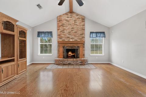 1661 Walton Ave, Wiggins, MS 39577 photo 10