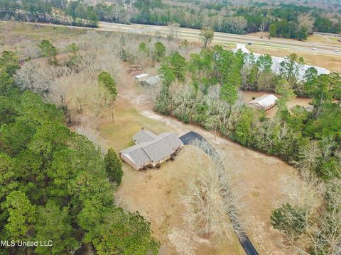 1661 Walton Ave, Wiggins, MS 39577 photo 31