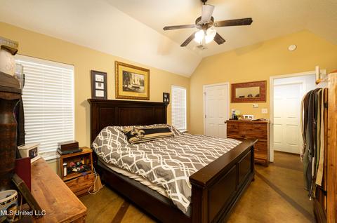 5860 E Bedford Loop Loop, Southaven, MS 38672 photo 12