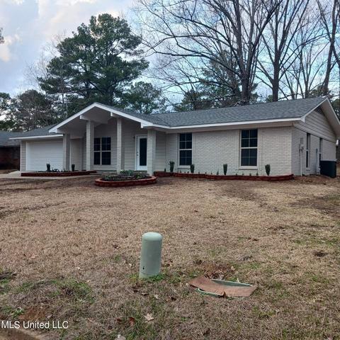 640 Briarcliff Cir, Jackson, MS 39212 photo 2