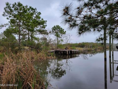 L31-32 St Ann Drive, Bay Saint Louis, MS 39520