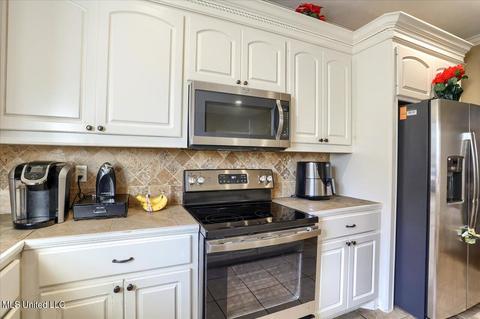 504 Pinebrook Cv, Brandon, MS 39047 photo 13