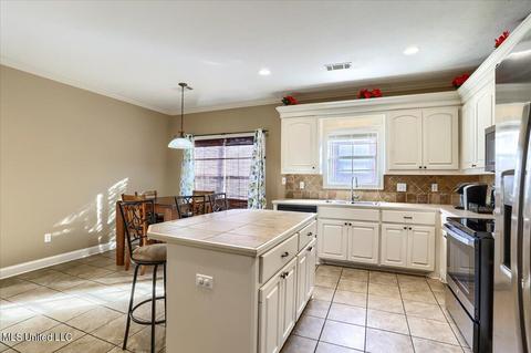 504 Pinebrook Cv, Brandon, MS 39047 photo 17