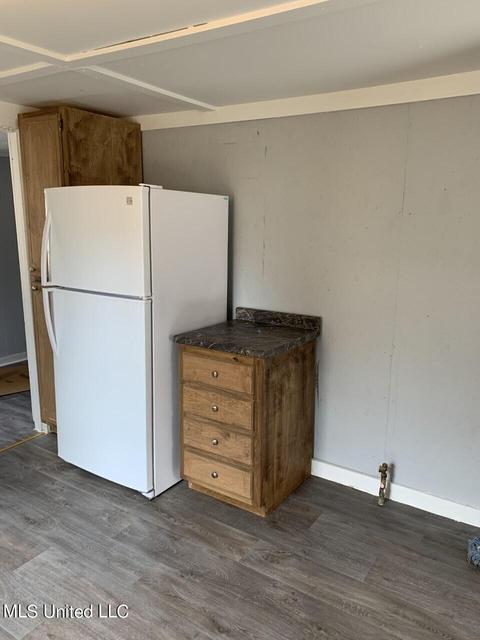 634 E Adams St, Kosciusko, MS 39090 photo 3