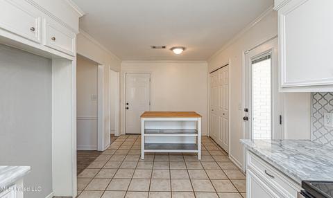 606 Honeysuckle Dr, Madison, MS 39110 photo 17