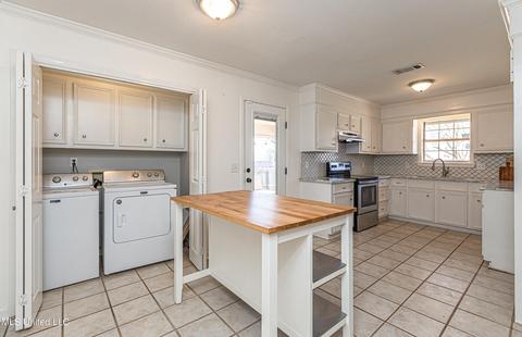 606 Honeysuckle Dr, Madison, MS 39110 photo 11
