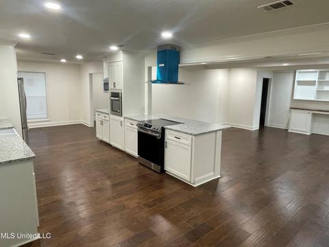 6167 Waverly Dr, Jackson, MS 39206 photo 9